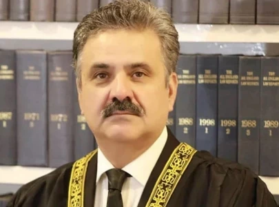 ex sc judge faults cjp over response to amendments