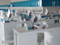 chemical splashes injure 14 children at school