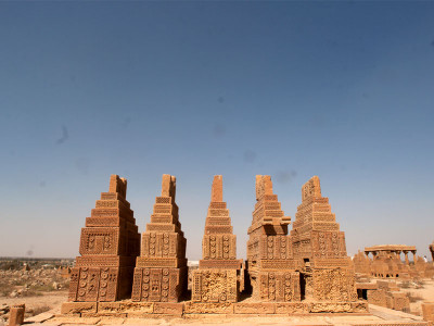 with a meeting of archaeologists a glimmer of hope surfaces for decaying chaukandi tombs with a meeting of archaeologists a glimmer of hope surfaces for decaying chaukandi tombs