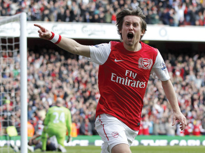 football arsenal comeback stuns spurs in premier league