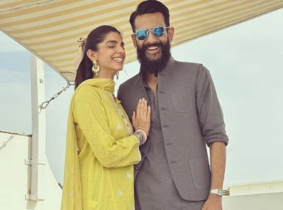 mohib mirza sends prayers love to fans abusing him for marrying sanam saeed mohib mirza sends prayers love to fans abusing him for marrying sanam saeed