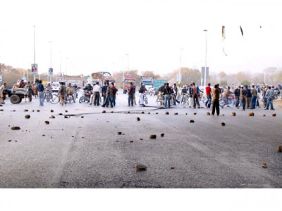 kohistan massacre deployment of army on kkh demanded