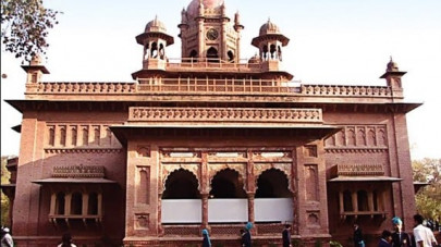 aitchison college dr hafeez appointed new principal