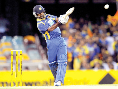 tri nation series australia look to seal trophy