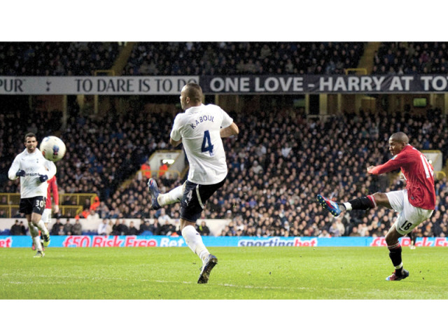 tribune tribune