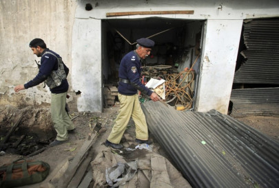 kohat road blast injures four schoolchildren