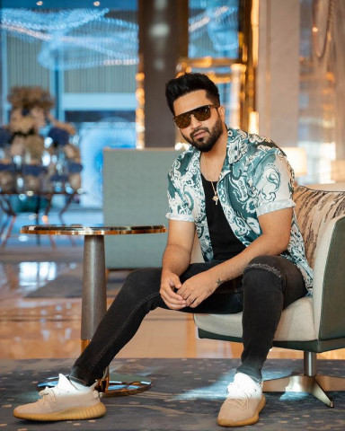 india will never remove this ban on pakistani artists falak shabir rubbishes reports