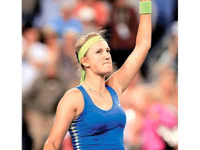 azarenka survives tough opener
