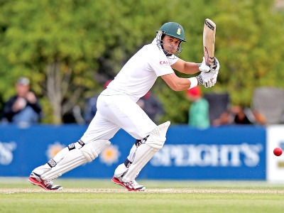 new zealand battle in opening test