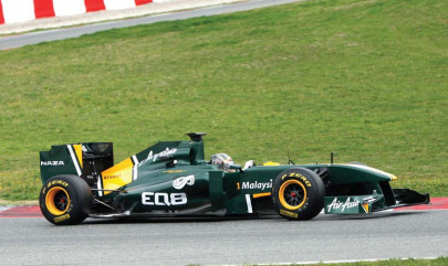 formula one raikkonen gives thumbs up to e20