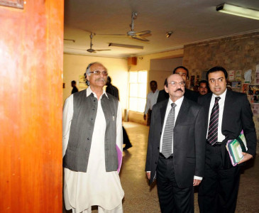 gotcha in surprise visit cm finds bureaucrats missing