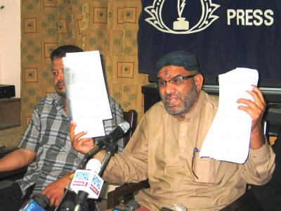 malir plot two police officers fight over 250 acres land