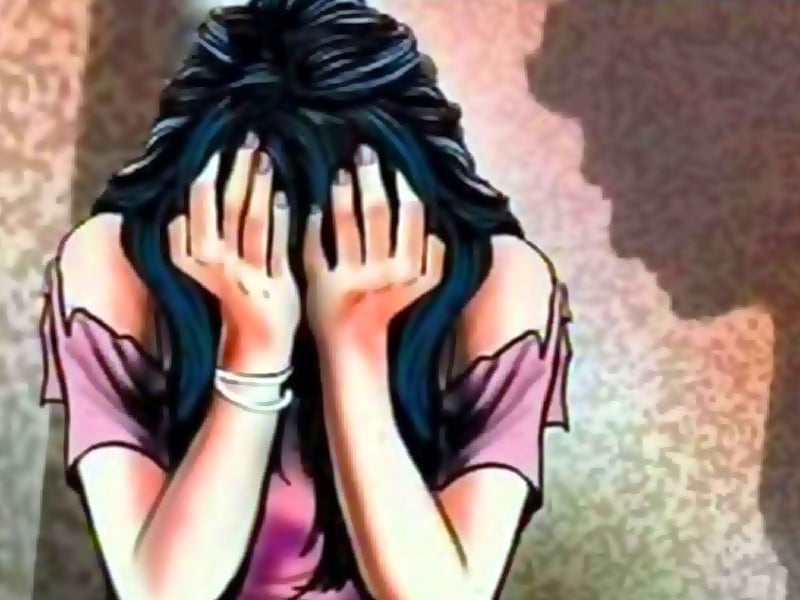 man accused of molesting schoolgirls