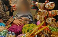 women add colour to eid preparations