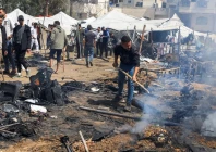 israeli fire kills 7 in gaza