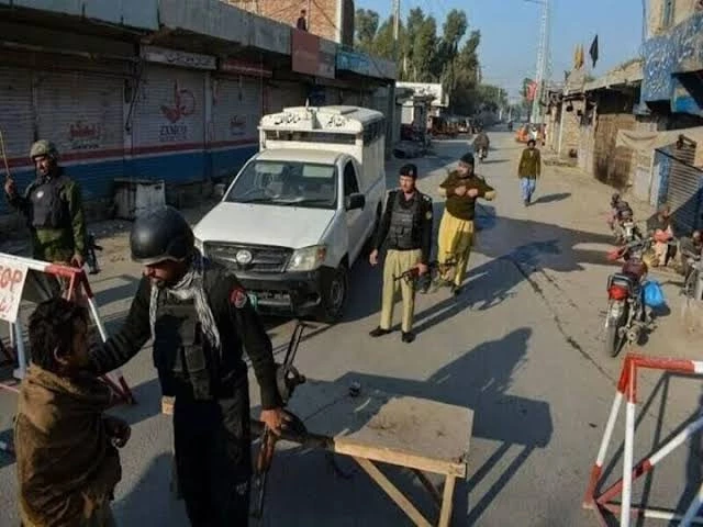 Terrorists attack Bostan police station