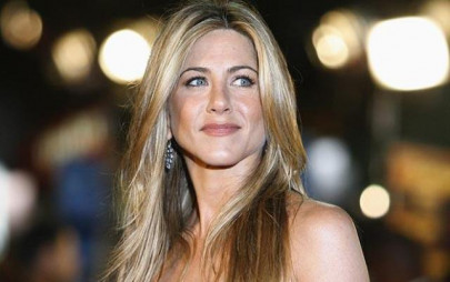 aniston s beauty a costly affair aniston s beauty a costly affair