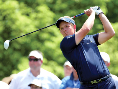 golf win boosts donald to number one