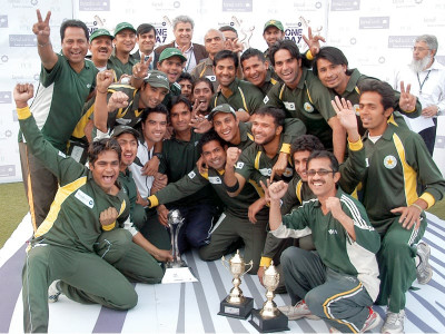 cricket all round malik leads pia to one day cup title