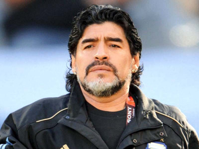 football maradona advised tevez to return football maradona advised tevez to return