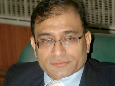 karachi administrator dismisses fuss over mushaira during financial crunch