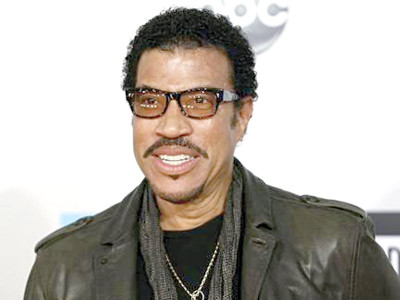 lionel richie goes country in new album