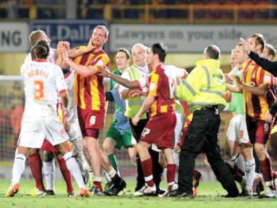 football five players sent off after brawl