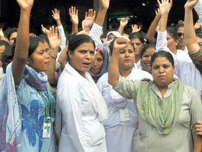 on strike three children dead as nurses boycott