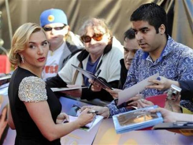 titanic in 3d cranks up experience director says