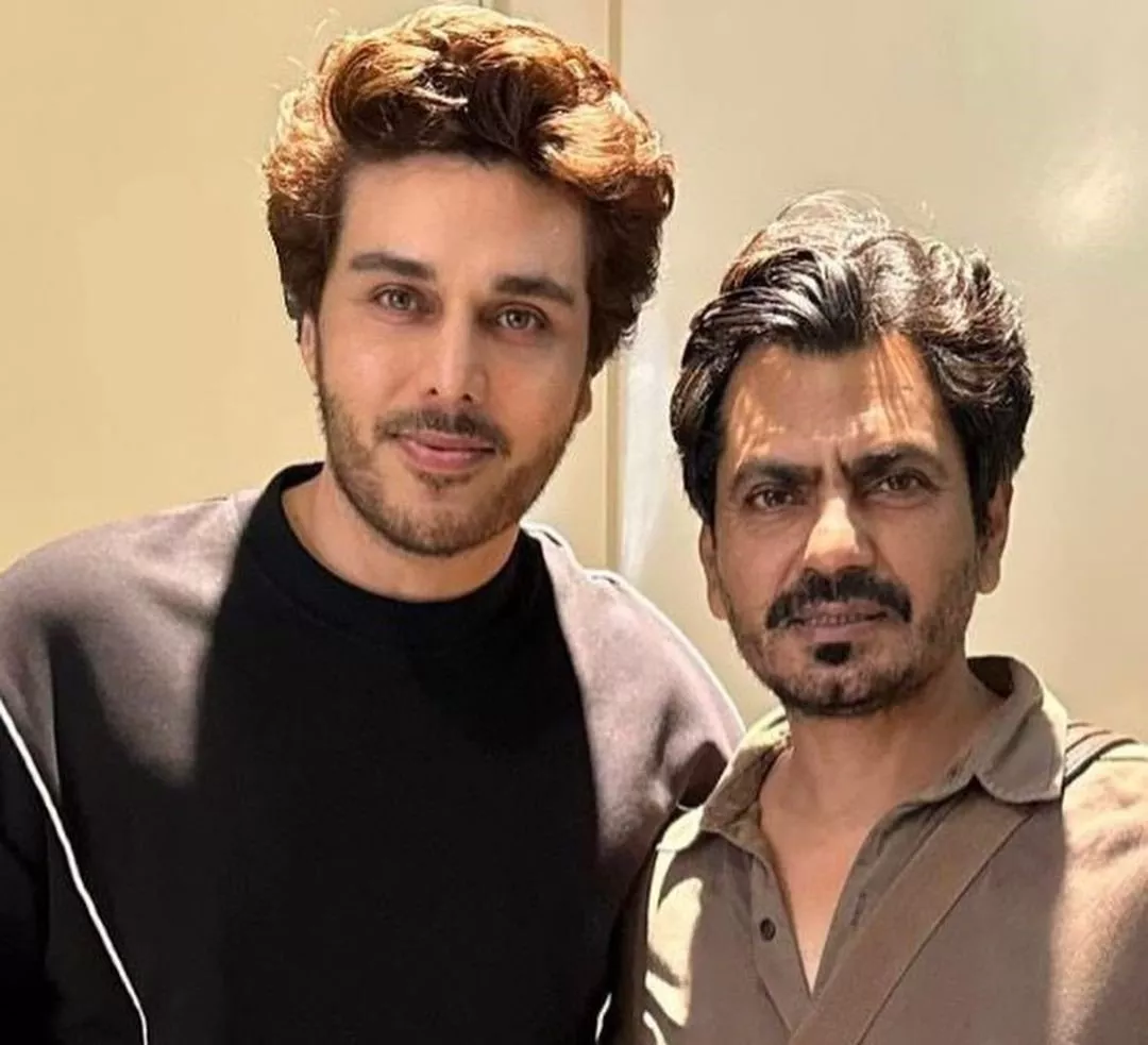 ahsan khan rubs shoulders with his bollywood favourite nawazuddin siddiqui ahsan khan rubs shoulders with his bollywood favourite nawazuddin siddiqui