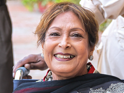 teaching peace karachi high school principal wins un award for work teaching peace karachi high school principal wins un award for work