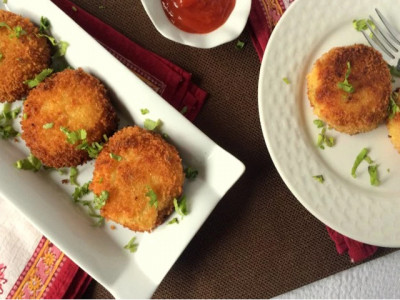 teenage dreams and crunchy chilli and corn aaloo cutlets teenage dreams and crunchy chilli and corn aaloo cutlets