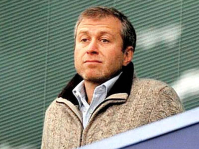 football abramovich eyes up deschamps report