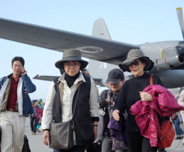 paf personnel rescue 120 foreigners from gilgit baltistan