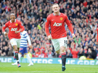 english premier league united eight points clear in title race