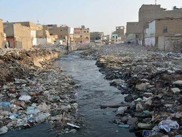 Karachi launches major drain cleaning plan before monsoon