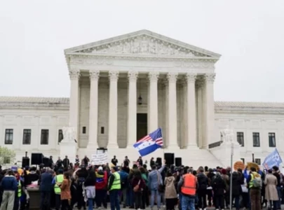 temporary us migrants told to leave or stay legally