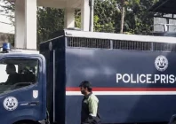 five cops held in prisoners escape probe