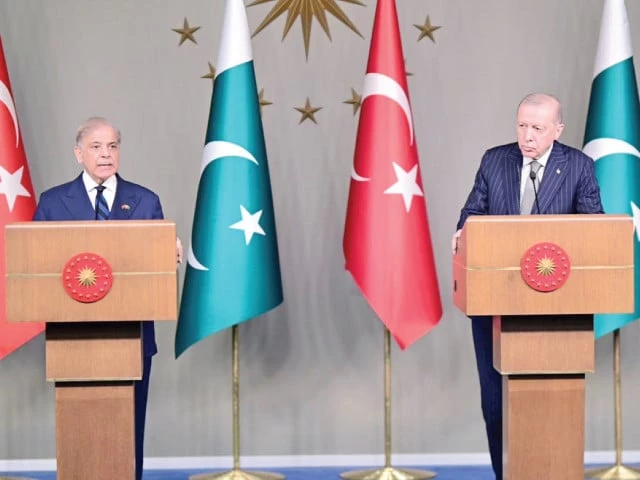 prime minister shehbaz sharif and t rkiye president recep tayyip erdogan address a joint news conference in istanbul photo app prime minister shehbaz sharif and t rkiye president recep tayyip erdogan address a joint news conference in istanbul photo app