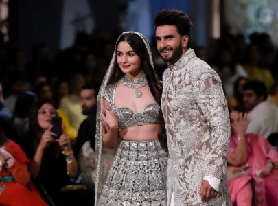 take notes from deepika alia bhatt s ramp walk at manish malhotra show gets criticism take notes from deepika alia bhatt s ramp walk at manish malhotra show gets criticism