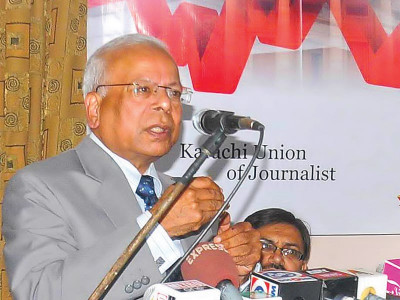 intra nomics everyone needs to be taxed equally instead of the salaried class says ishrat husain intra nomics everyone needs to be taxed equally instead of the salaried class says ishrat husain