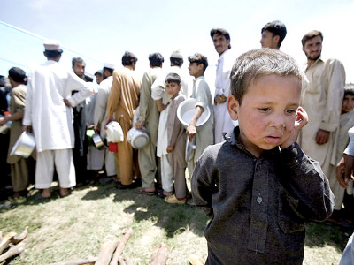 use of force ten idps injured in jalozai baton charge