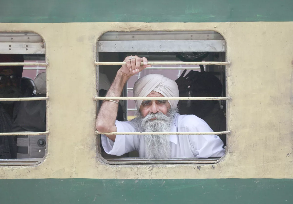 cm punjab exempts sikh riders from helmet law