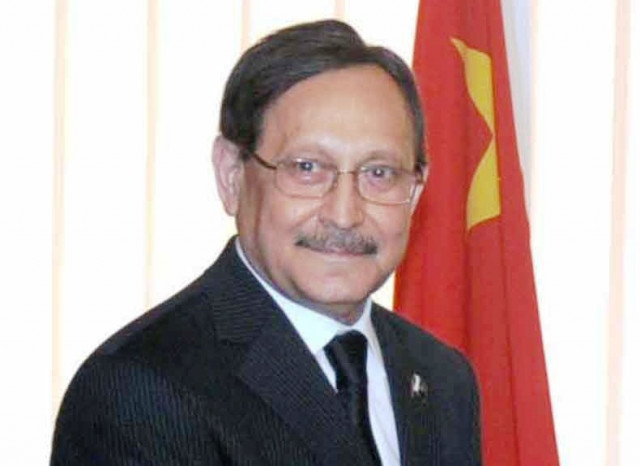 farooq h naek appointed new law minister farooq h naek appointed new law minister