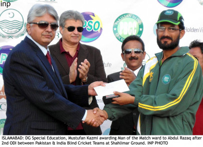 abdul razzaq turning a blind eye to 14 years of service