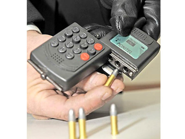 weapon infiltration alert sounded on mobile phone guns weapon infiltration alert sounded on mobile phone guns