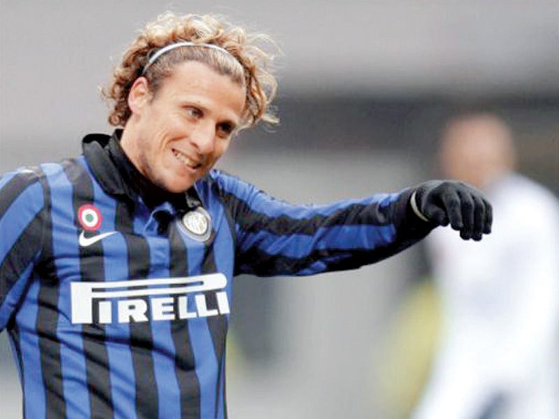 football forlan belongs at inter