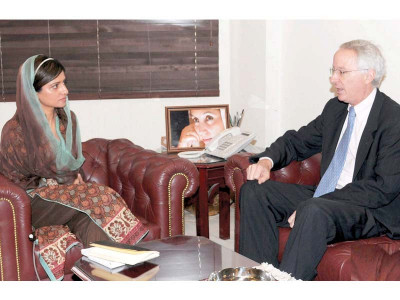 us pledges 110m aid amid talks over nato supplies