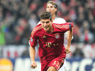 champions league we re still in it insists mourinho