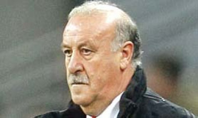 football coach bosque extends spain contract